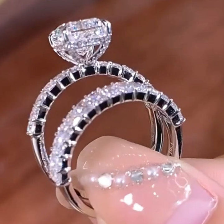 Kateřina – Anello di diamanti con caratteristico taglio baguette.