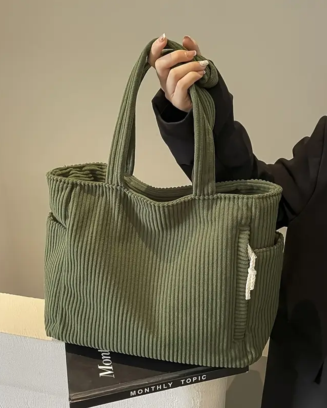 Liva – Ribbed tote bag with cord detail