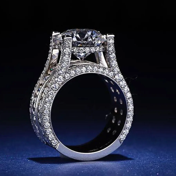 Jasmin – Anello con diamanti lucidi e montatura vintage