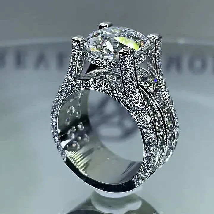 Jasmin – Anello con diamanti lucidi e montatura vintage