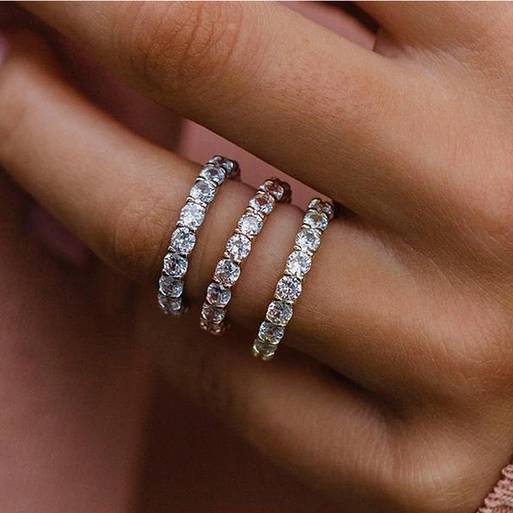 Eliška – Anello di diamanti con doppia fascia.