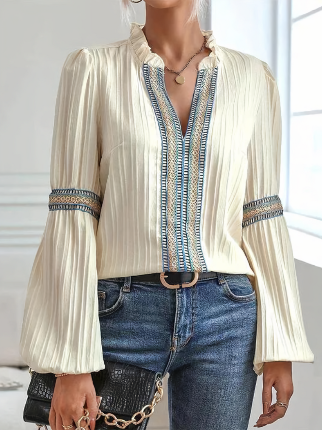 Nora | Delicate Lace Top