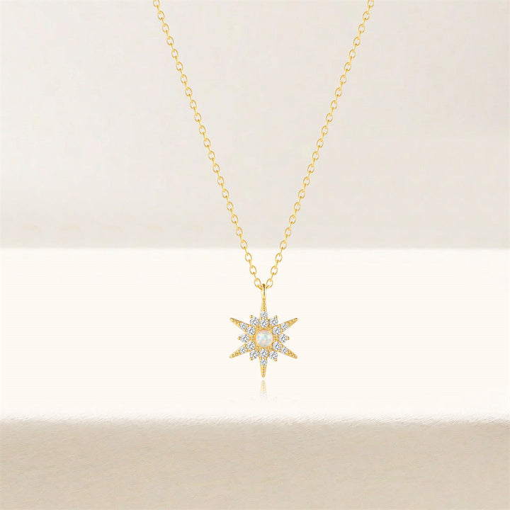 Amelie – Catenina fine in argento con pendente rotondo