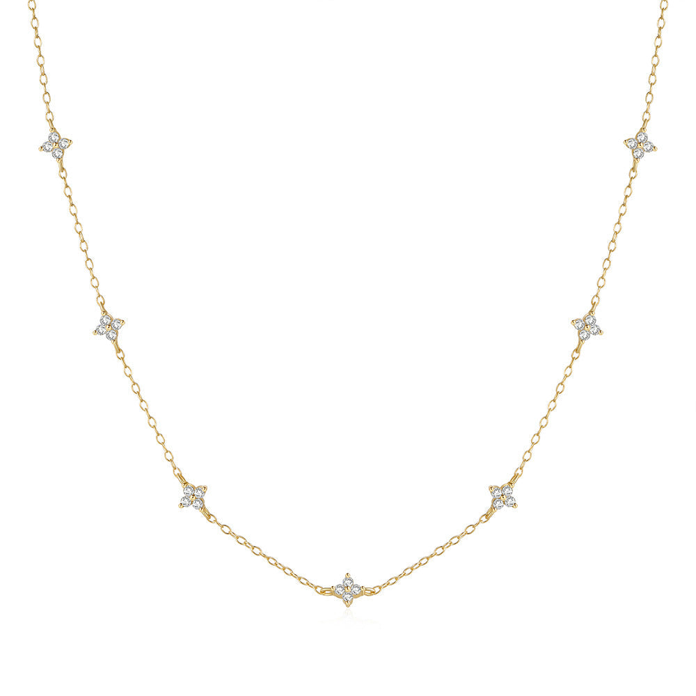 Veronika – Catenina sottile in argento con pendente verticale