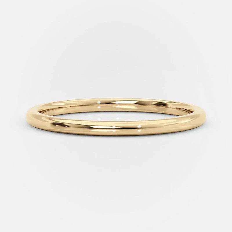 Leona – Anello di diamanti con tre file scintillanti.