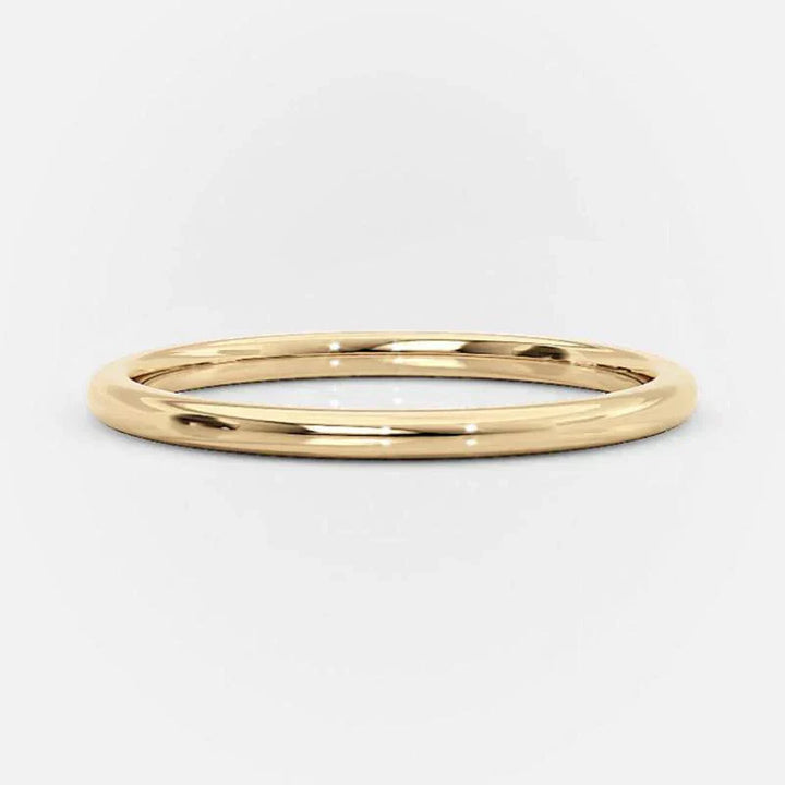 Leona – Anello di diamanti con tre file scintillanti.