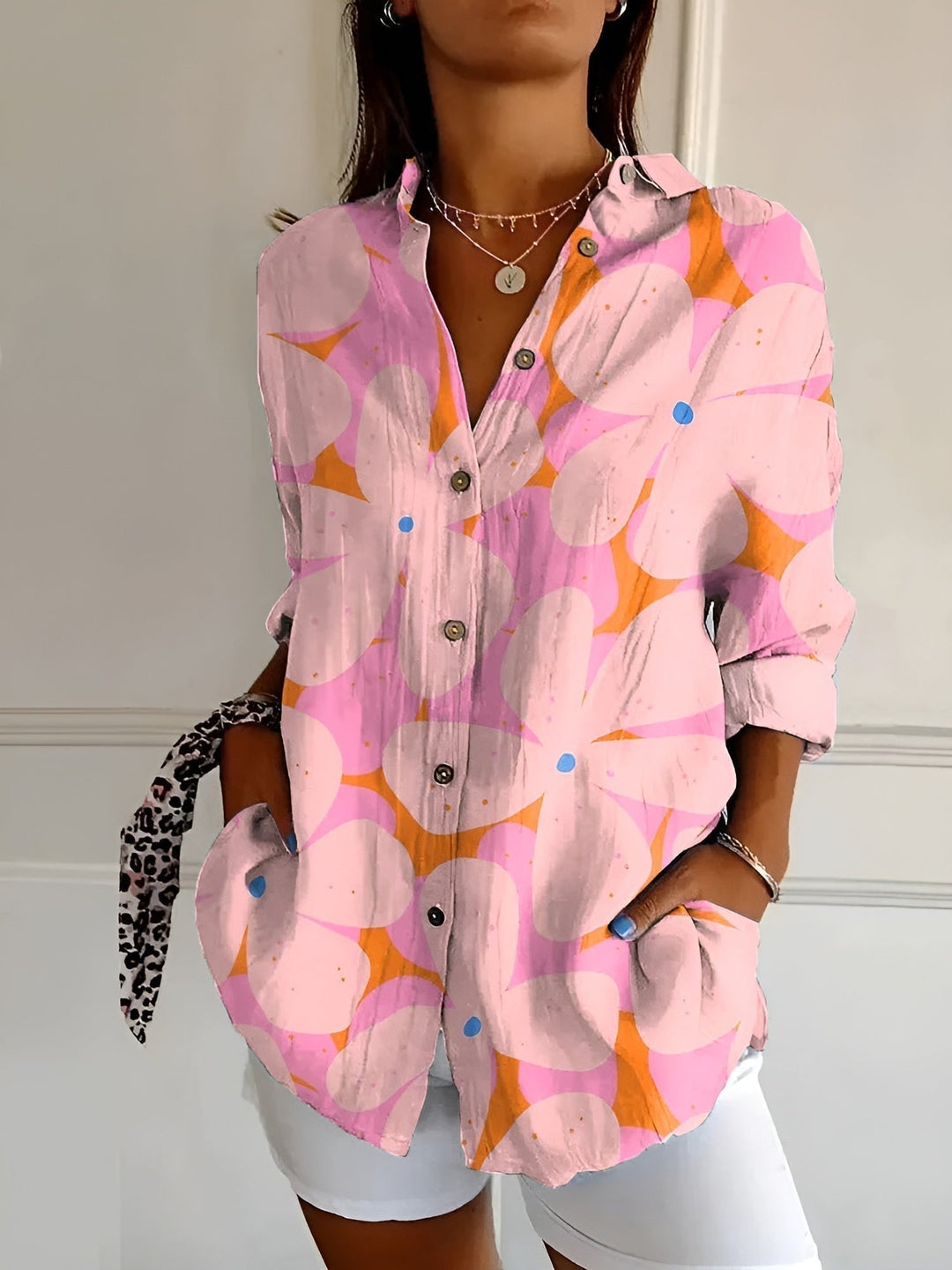 Noa | FLOWING BUTTON-UP BLOUSE