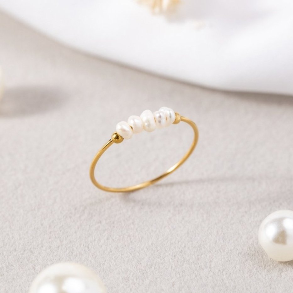Grace – Anello con perle d’acqua dolce