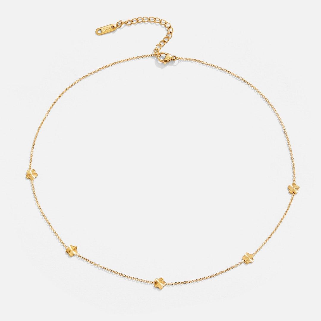 Kathrin – Collana con delicati accenti di colore