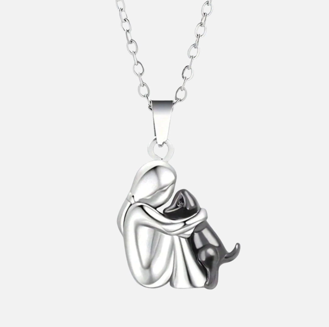 Collana con pendente “Hug”