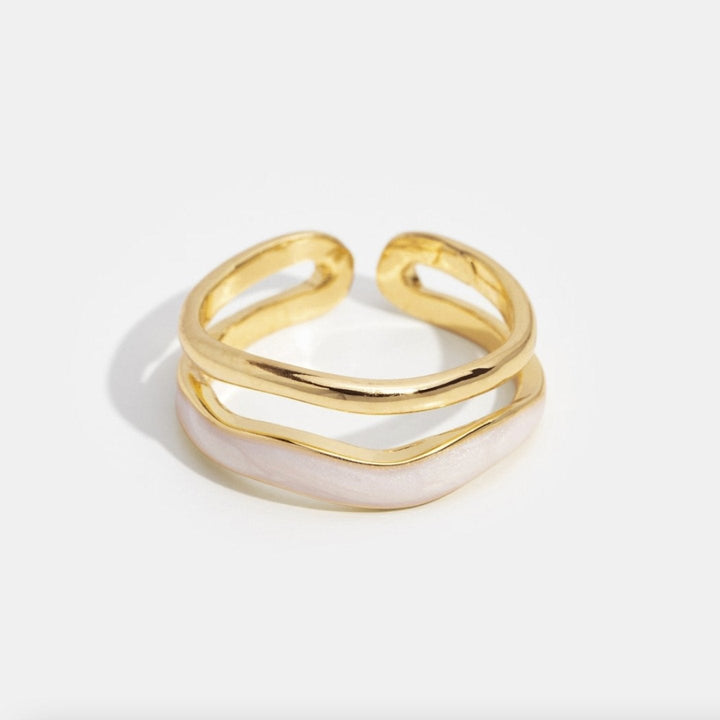 Beatrix – Anello in oro dalla silhouette semplice