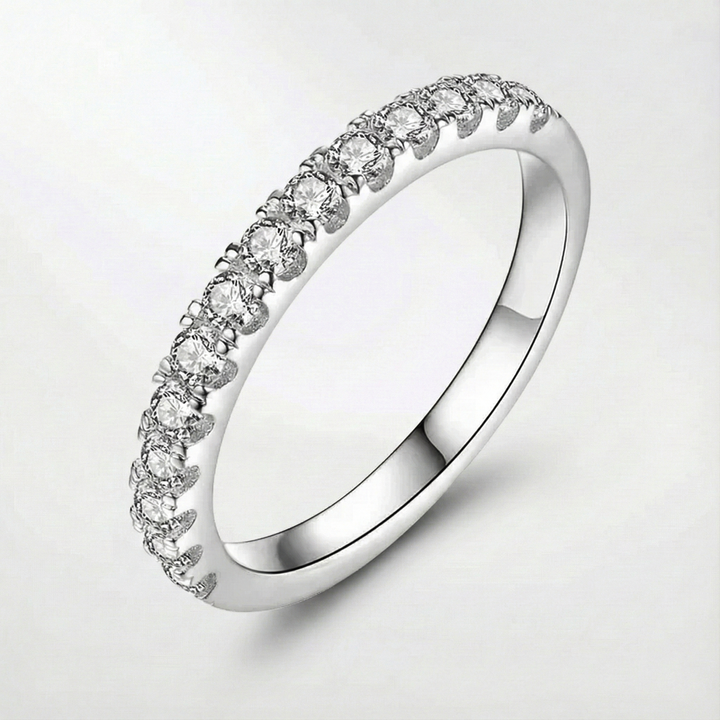Anello nuziale con moissanite