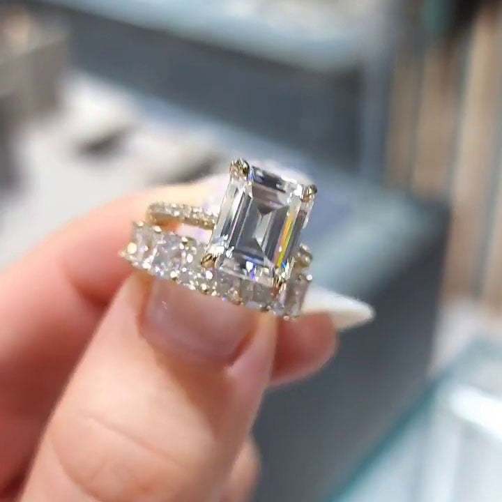 Nadja – Anello di diamanti con centro rettangolare.